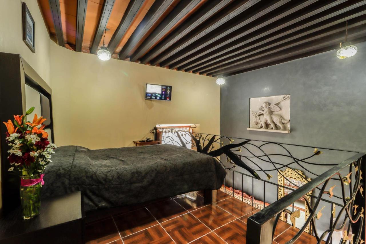 Hotel La Siesta Del Fauno 모렐리아 외부 사진